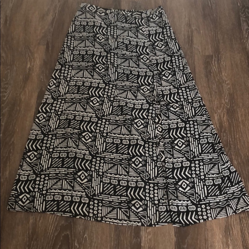 Long maxi skirt